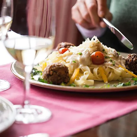 Hotel-restaurant Alter Krug Ξενοδοχείο Kallinchen