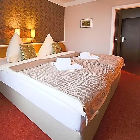 Hotel-restaurant Alter Krug 3* Kallinchen