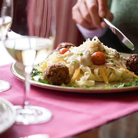Hotel-restaurant Alter Krug 3* Каллинхен