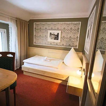 Hotel-restaurant Alter Krug 3* Каллинхен