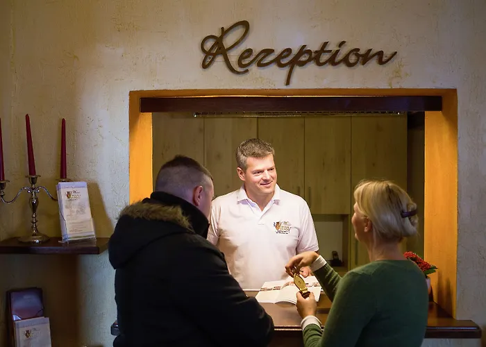 Hotell Hotel-restaurant Alter Krug Kallinchen