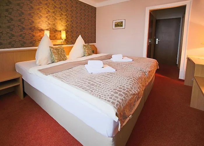 Hotel-restaurant Alter Krug Hotell Kallinchen