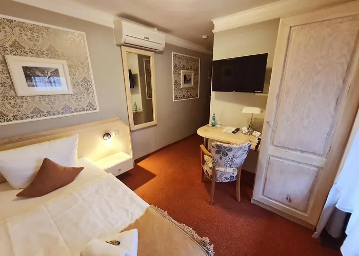 Hotell Hotel-restaurant Alter Krug Kallinchen