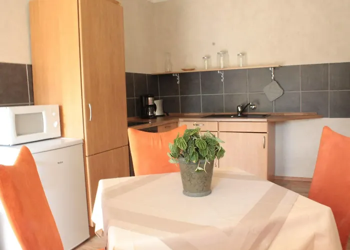 Hotel-restaurant Alter Krug Hotell Kallinchen